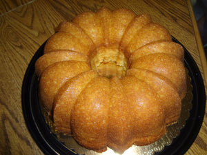 Over the Top Homemade Banana Pudding Pound Bundt Cake With Cream Cheese Glaze (10")