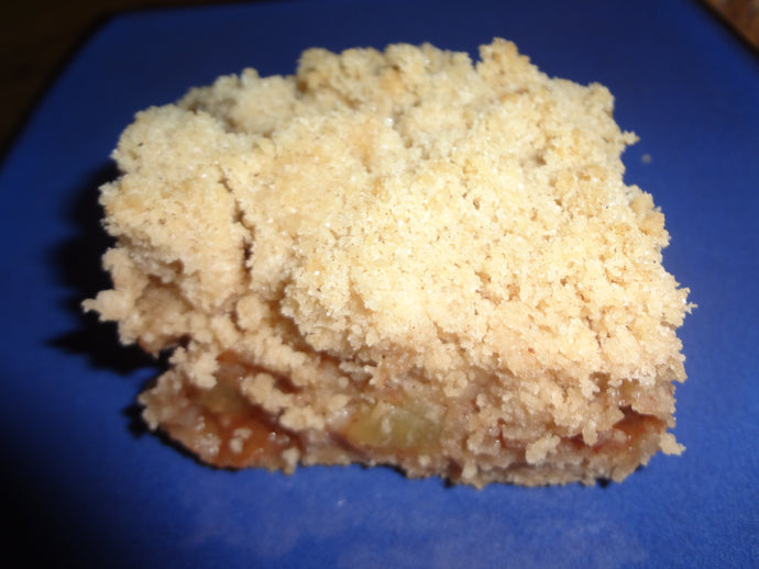 Crunchy and Soft Homemade Apple Pie Bars (9