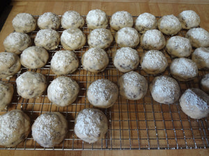 Melt in Your Mouth Homemade Chocolate Chip Snowball Cookies (30 Cookies)