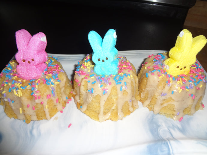 Homemade Single Serving Simply Vanilla Bundt Cakes (6 Cakes)