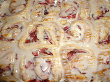 Flavorful Homemade Strawberry Cinnamon Rolls (1 Dozen)