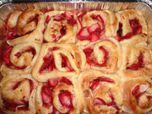 Flavorful Homemade Strawberry Cinnamon Rolls (1 Dozen)