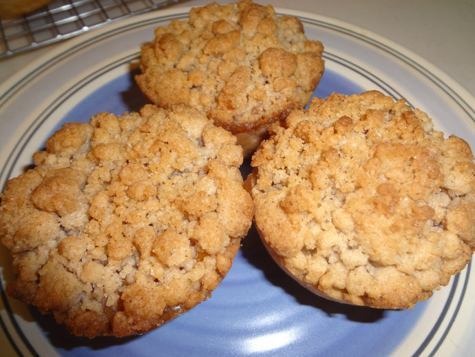 Homemade Crumble Mini Peach Pies (1 Dozen)