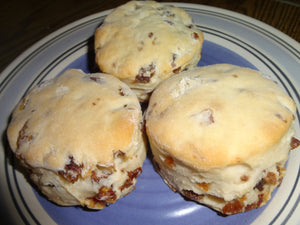 Moist and Fluffy Homemade Date Scones (1 Dozen)